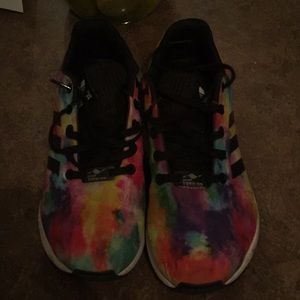 Stylish running sneakers